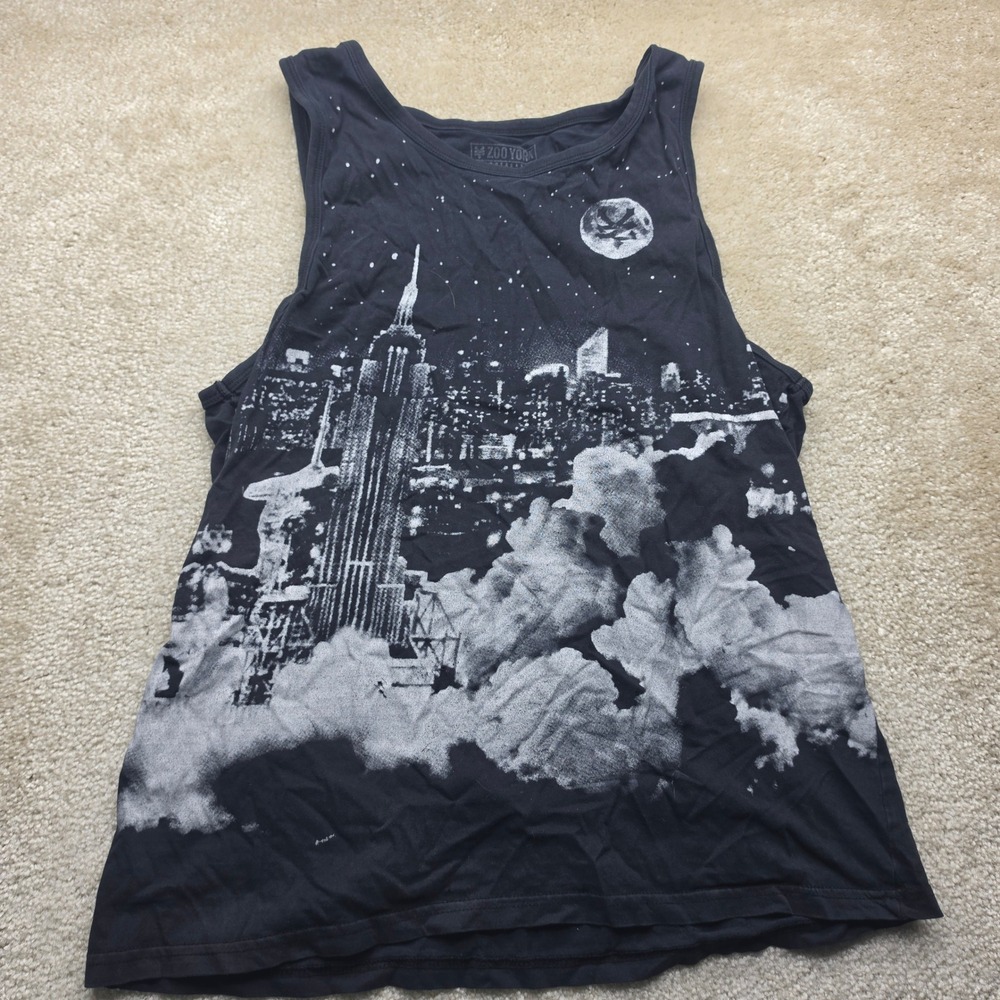 Zoo York Mens NYC Skyline Graphic Tank Top Black White Empire State Building L